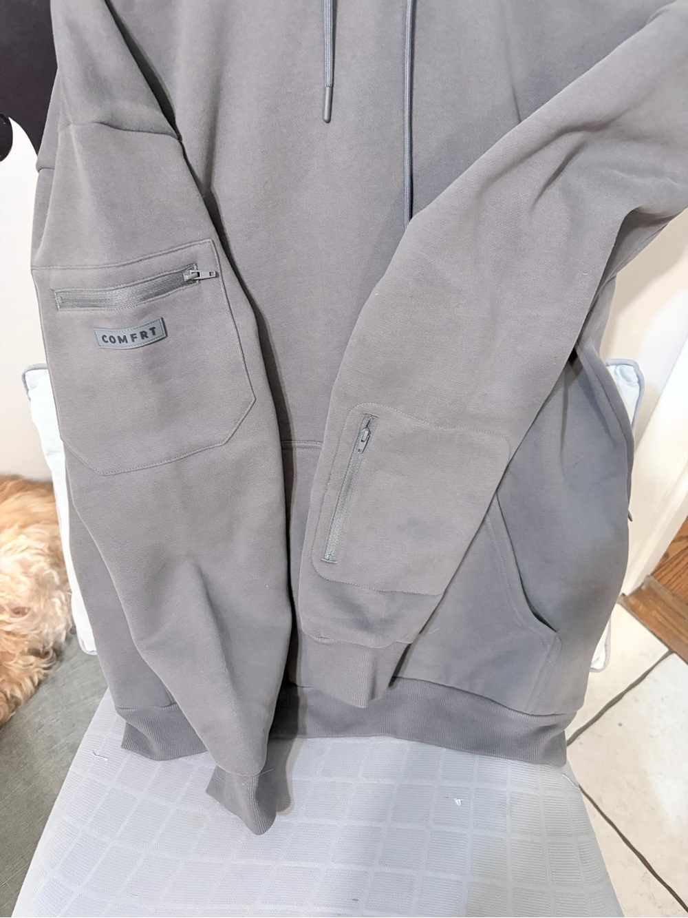 New, never worn Confrt Men's/women’s Unisex Gray Pullover Hoodie Sweatshirt - Picture 2 of 8
